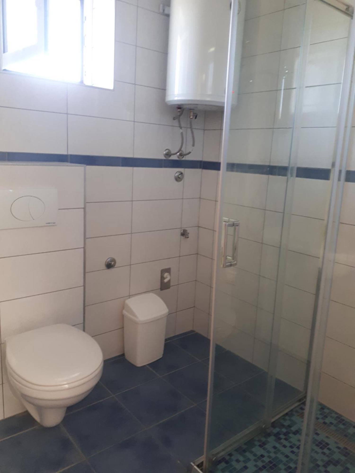 Apartmani Nikola โตรกีร์ ห้อง รูปภาพ